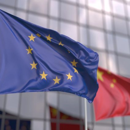 Rinnovabili • europa-cina-commercio-materie-prime-critiche