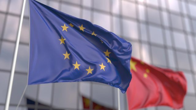 Rinnovabili • europa-cina-commercio-materie-prime-critiche