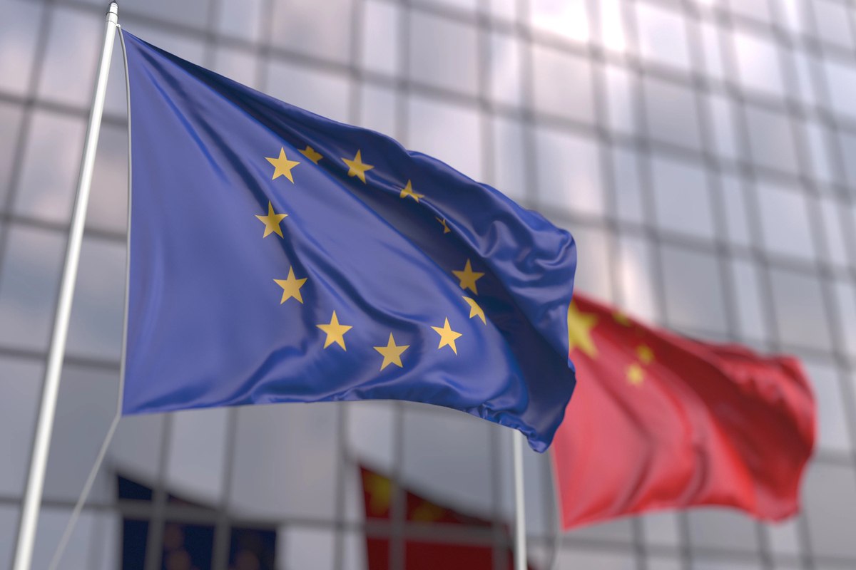 Rinnovabili • europa-cina-commercio-materie-prime-critiche