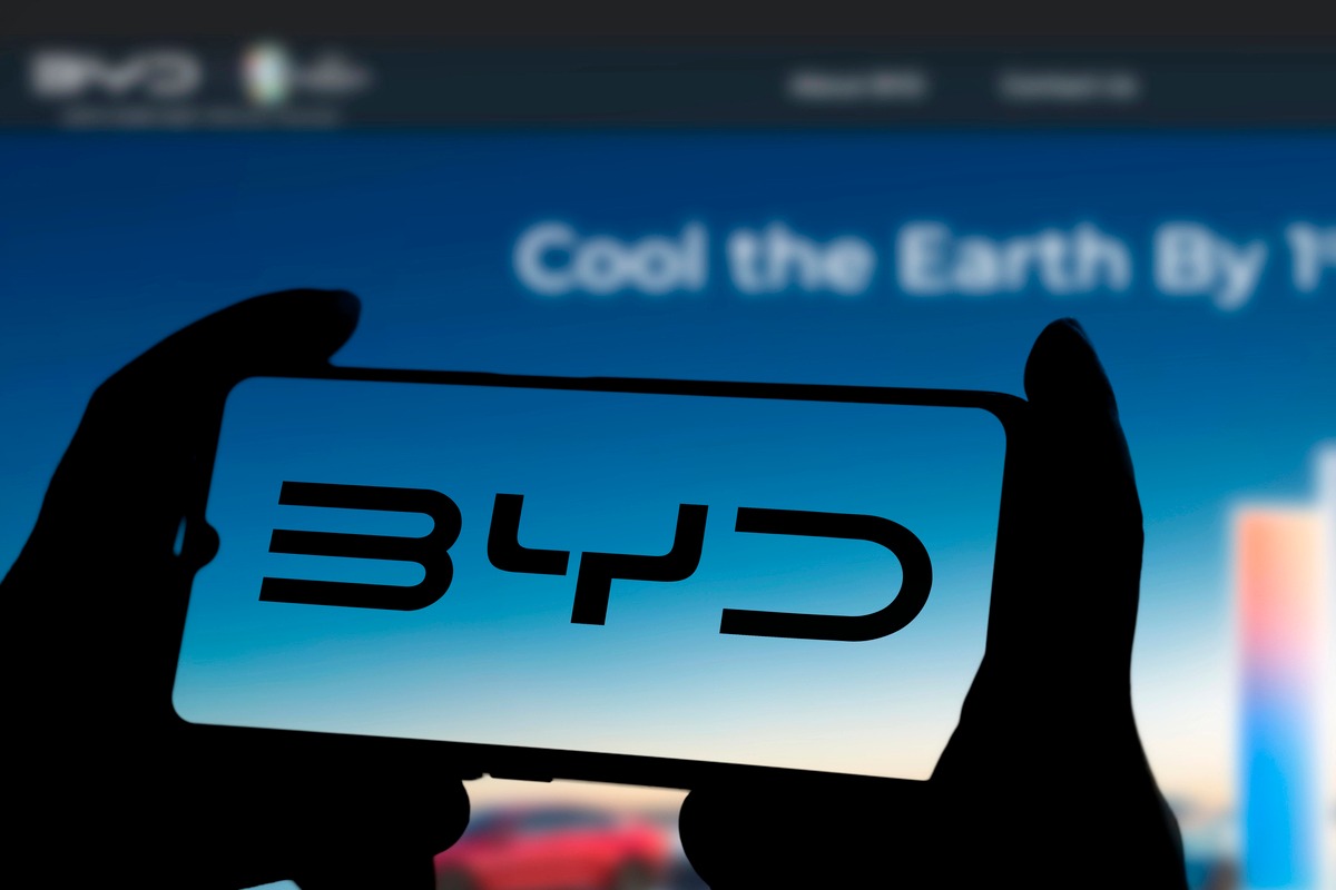 La nuova via del solare: perché il futuro della transizione verde passa dalle batterie della Cina
