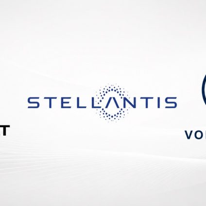 Rinnovabili • Auto made in Europe. I 3 big, Stellantis, Volkswagen e Renault uniscono le forze per difendersi dalla Cina