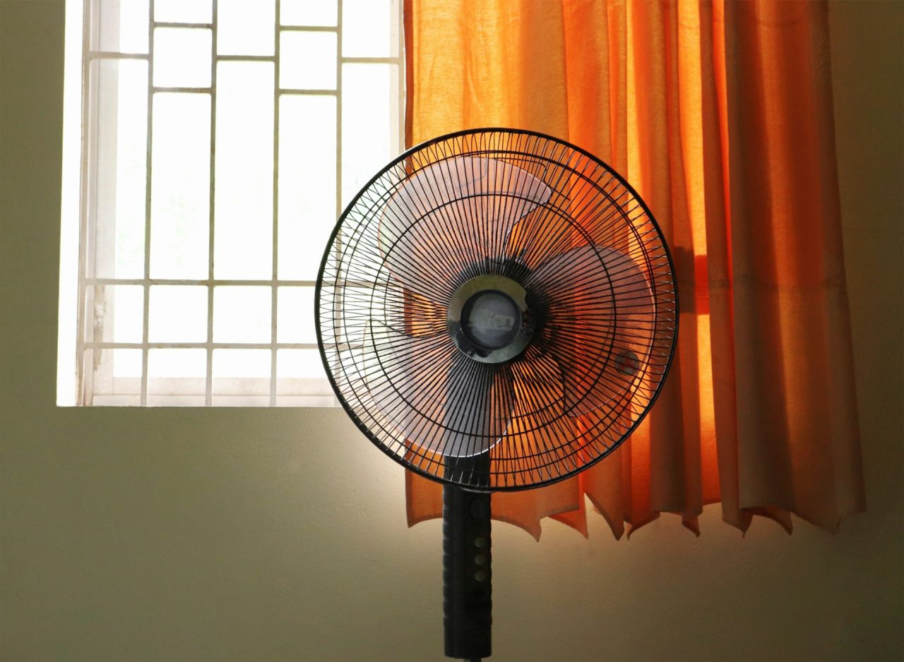 Rinnovabili • Il caldo costa. Ma possiamo affrontarlo meglio,  insieme 