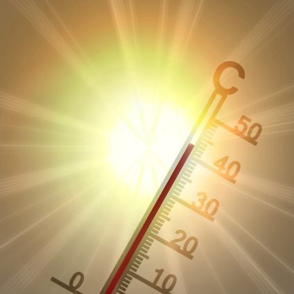 Rinnovabili • L'Europa brucia e i prezzi della luce salgono: l’ondata di calore si legge in bolletta