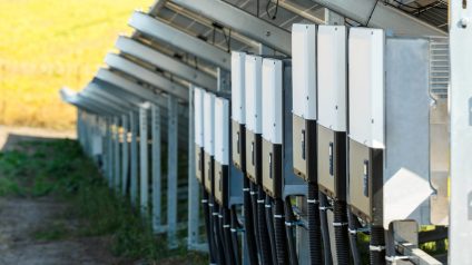 Rinnovabili • Divieto UE sugli inverter cinesi, ecco cosa rischia il fotovoltaico europeo
