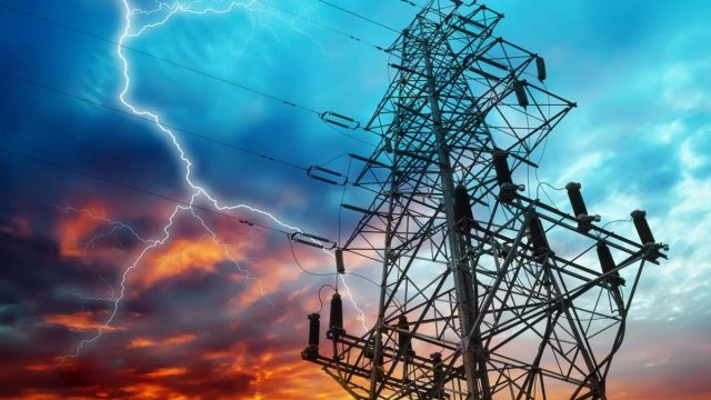 Rinnovabili • l'impatto dei data center sulla rete elettrica
