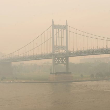 Rinnovabili • incendi-canada-new-york-trump