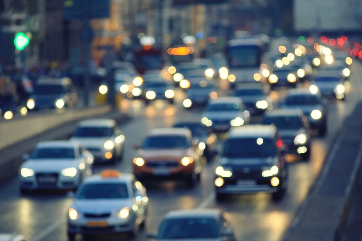 Cina, stop agli incentivi per le auto: finisce l’era del bollo gratis