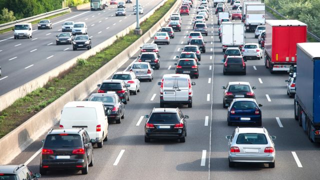 Rinnovabili • Bollo auto, il Governo pensa ad abolirlo. Ma è davvero possibile