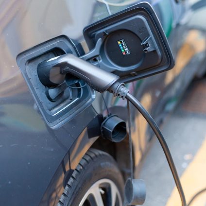 Rinnovabili • Clonazione card per ricaricare l'auto elettrica: nuovo fenomeno criminale