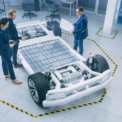 Rinnovabili • Batteria elettrica raddoppia l'autonomia: la scoperta che potrebbe cambiare il mercato auto
