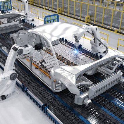 Rinnovabili • Batterie per auto elettriche: 1,5 miliardi di euro a tasso zero per la produzione industriale europea