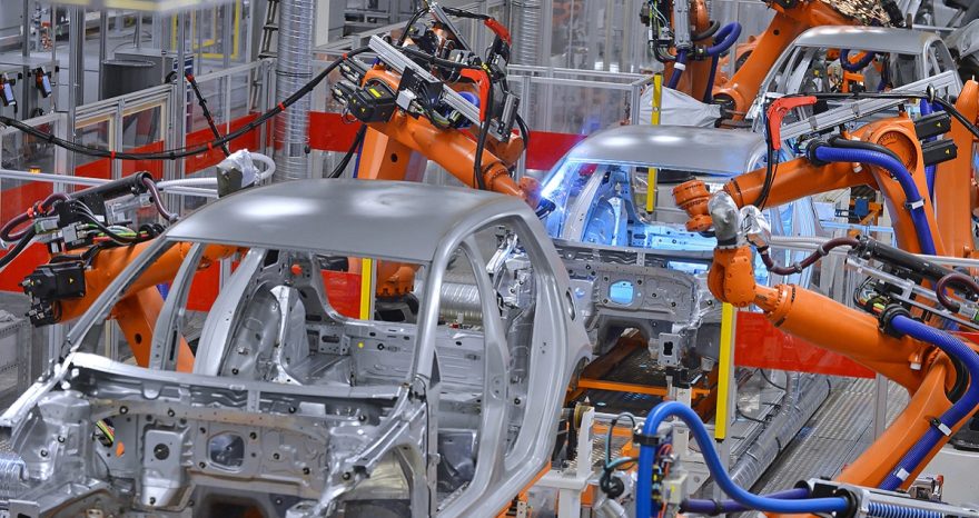 Rinnovabili • Automotive in Italia, obiettivo 1 milione di auto raggiungibile entro 2030