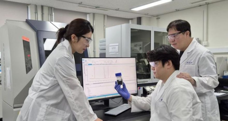 Rinnovabili • Batterie auto elettriche, arriva il processo one-step per il riciclo del catodo