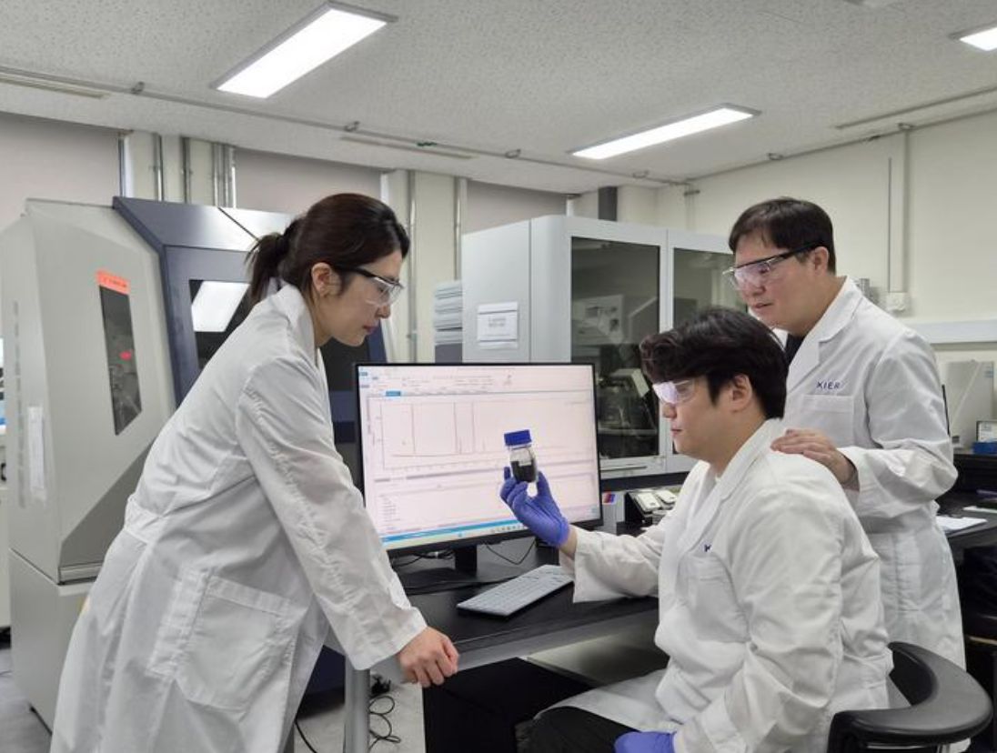 Batterie auto elettriche, arriva il processo one-step per il riciclo del catodo