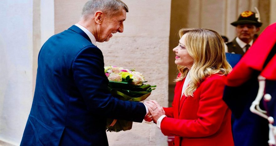 Rinnovabili • Meloni a Praga, Italia e Repubblica Ceca chiedono revisione ETS