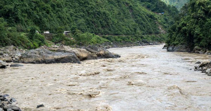 Rinnovabili • Alluvione Tibet e Nepal: fondi ONU insufficienti per pagare i danni