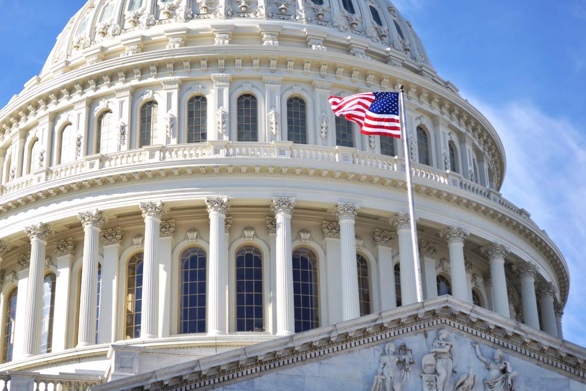 USA: la Camera vota per tagliare i costi energetici dei data center