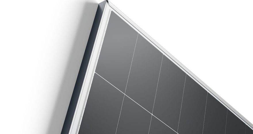 Rinnovabili • Nuovo record per il fotovoltaico HIBC di LONGi: efficienza al 28,29% a livello di cella