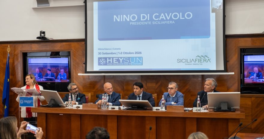 Rinnovabili • HEYSUN – Expo della Transizione Energetica entra nel vivo con il programma della terza edizione, in calendario dal 30 settembre al 2 ottobre presso SiciliaFiera di Misterbianco.