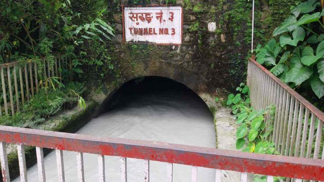 Rinnovabili • Nepal, tunnel dell'idroelettrico: rischi e sfide di ricostruzione