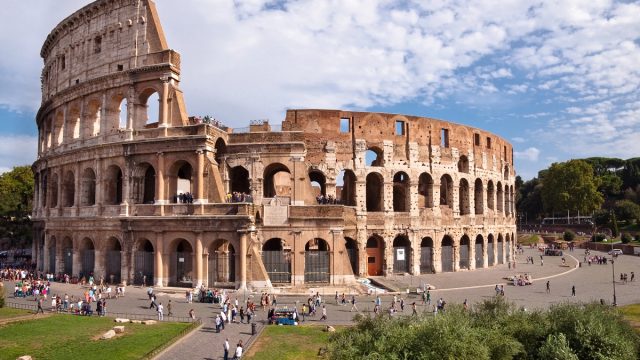 Rinnovabili • Auto ricaricabili, Roma supera Milano. Napoli è seconda