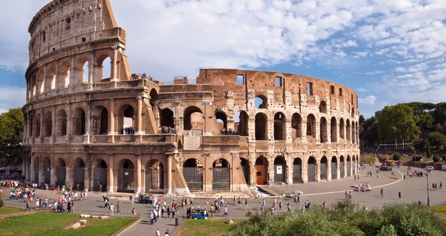 Rinnovabili • Auto ricaricabili, Roma supera Milano. Napoli è seconda