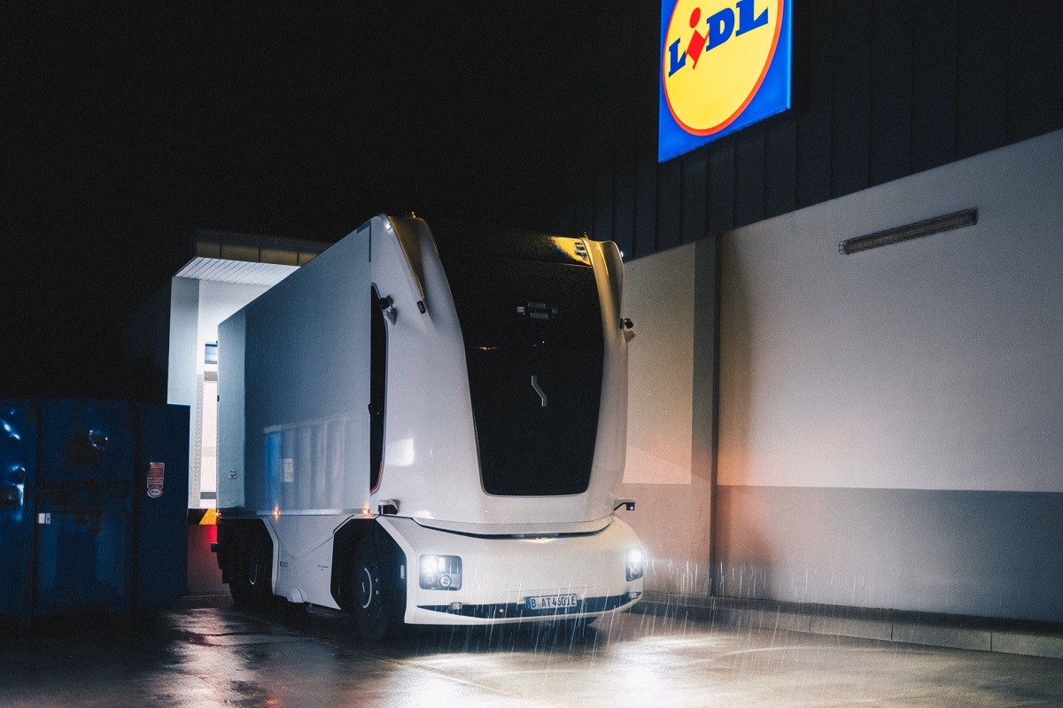 Rinnovabili • Camion a guida autonoma, il test in Germania per la grande distribuzione
