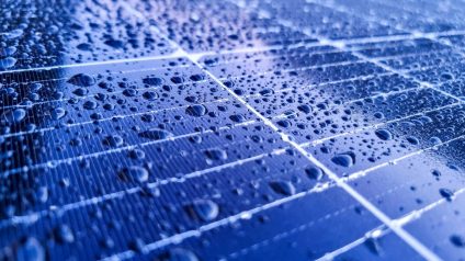 Rinnovabili • Celle solari sottomarine, ora funzionano anche a 10 m di profondità