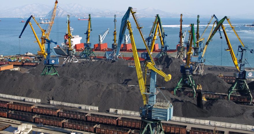 Rinnovabili • IEA: La crisi del gas fa impennare il consumo di carbone verso un nuovo record