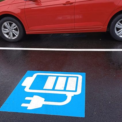 Rinnovabili • Immatricolazioni auto, finito l'effetto bonus sulle elettriche. Che succede ora?