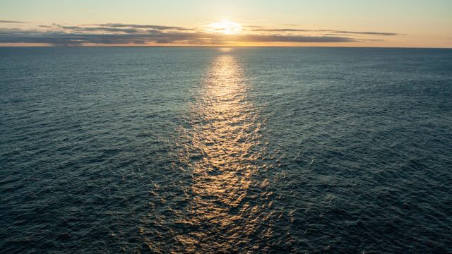 Rinnovabili • Allarme Copernicus: oceani più caldi a ritmi record, livello del mare sale di 4,2 mm l'anno