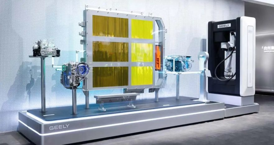 Rinnovabili • Auto elettrica carica in 5 minuti? La nuova frontiera promessa da Geely