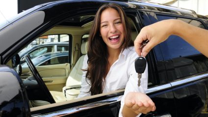 Rinnovabili • Europei e auto elettrica: solo l'8% è intenzionato a comprarla in futuro