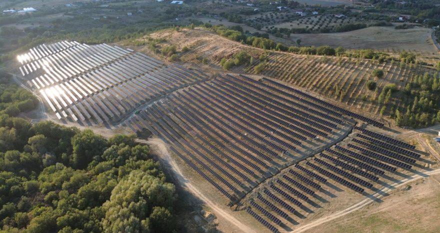Rinnovabili • WALDEVAR amplia la propria presenza in Italia con soluzioni integrate per la generazione da fonti rinnovabili