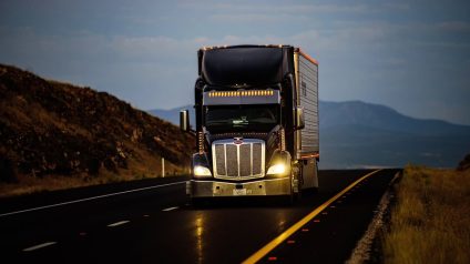 Rinnovabili • elezioni-midterm-stati-uniti-diesel-benzina-trump