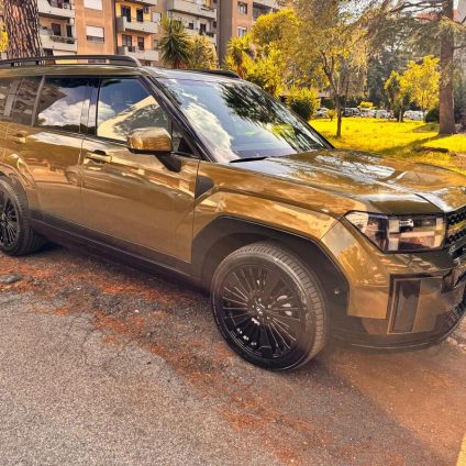 Rinnovabili • Hyundai SantaFe, le dimensioni non passano mai di moda