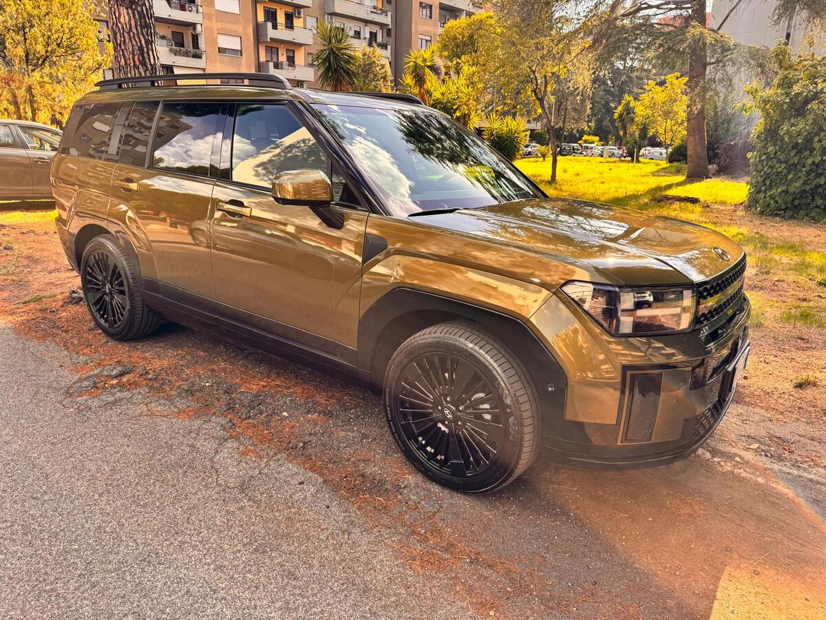 Rinnovabili • Hyundai SantaFe, le dimensioni non passano mai di moda