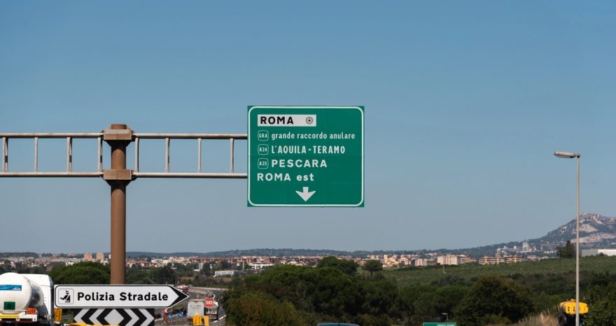 Rinnovabili • Caro-carburanti: Roma è la città più colpita dai rincari, per le regioni la Lombardia. Intanto monta protesta camion e agricoltori