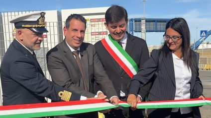 Rinnovabili • Green Ports, inaugurati a Civitavecchia gli impianti fotovoltaici e i sistemi di accumulo del Network portuale laziale