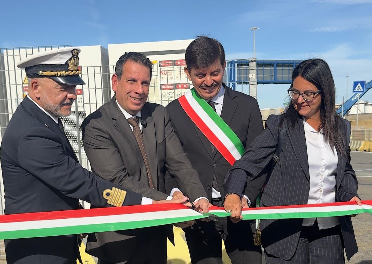 Rinnovabili • Green Ports, inaugurati a Civitavecchia gli impianti fotovoltaici e i sistemi di accumulo del Network portuale laziale
