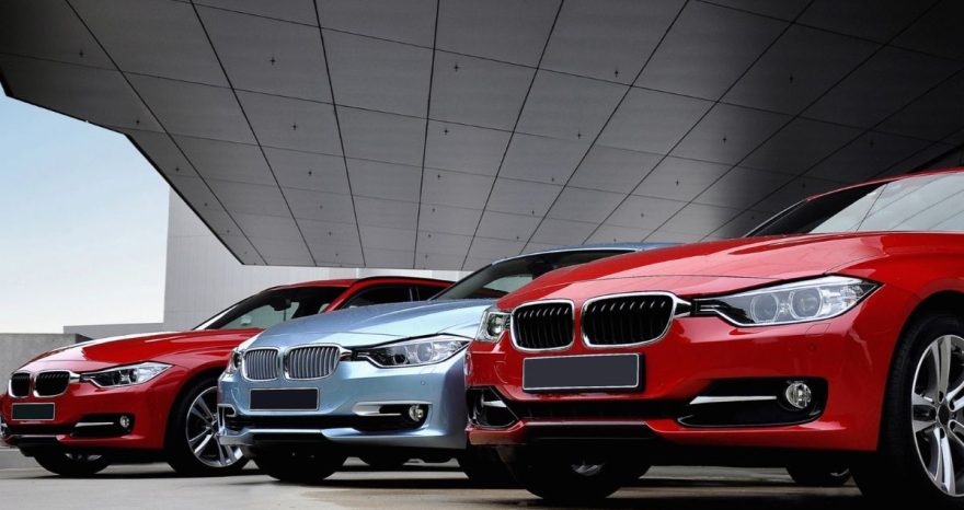 Rinnovabili • Nel terzo trimestre del 2026, la quota di mercato delle auto elettriche a batteria è scesa al 6% negli Stati Uniti,