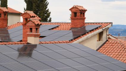 Rinnovabili • Fotovoltaico, i tetti italiani potrebbero ospitare fino a 193 GW