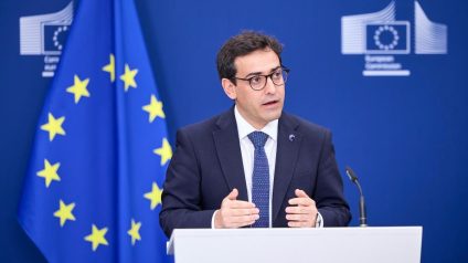 Rinnovabili • UE: 4 progetti strategici sulle terre rare, ma il futuro dell’eolico offshore chiede di più