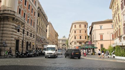 Rinnovabili • Roma troppo inquinata: il sindaco Gualtieri applica limitazioni alla ZTL fascia verde